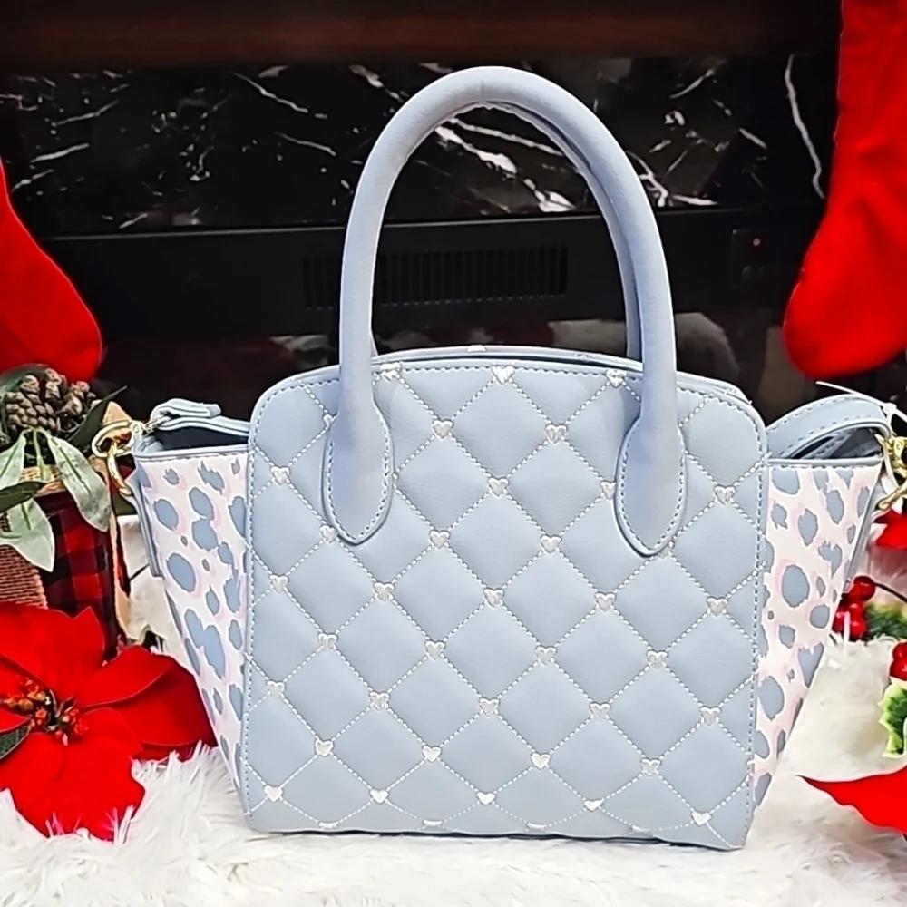 BETSEY JOHNSON BLUE/WHITE QUILTED LUV BETSEY CROSSBODY